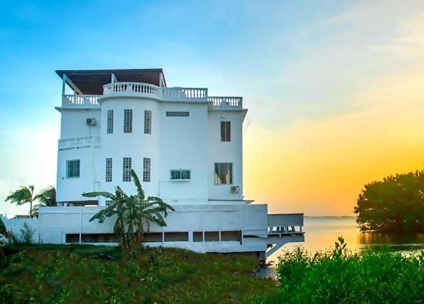 See Belize Waterside Sea View Apartment With Infinity Pool & Overwater Deck Belize City Eksteriør billede